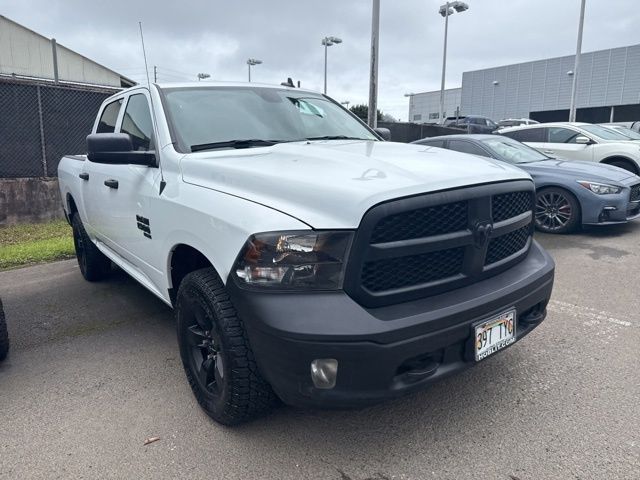 Bright White Clearcoat 2023 RAM 1500 Classic Tradesman Crew Cab 4WD Pickup Truck Four-Wheel Drive 8-Speed Automatic