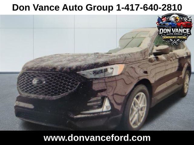 Red (Burgundy Velvet Metallic Tinted Clearcoat) 2024 Ford Edge SEL AWD SUV / Crossover All-Wheel Drive 8-Speed Automatic