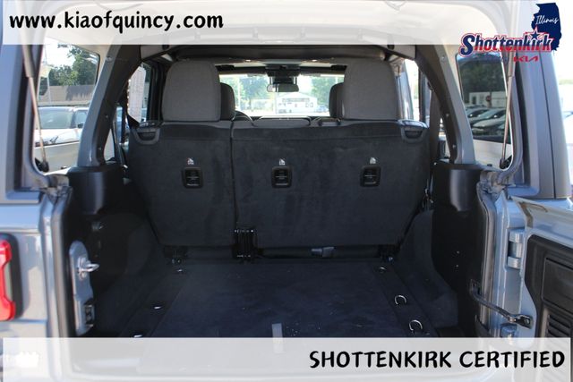 Used 2025 Jeep Wrangler SUV
