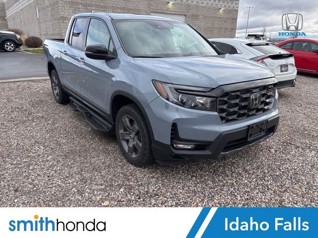 Sonic Gray Pearl 2024 Honda Ridgeline TrailSport AWD Pickup Truck All-Wheel Drive 9-Speed Automatic