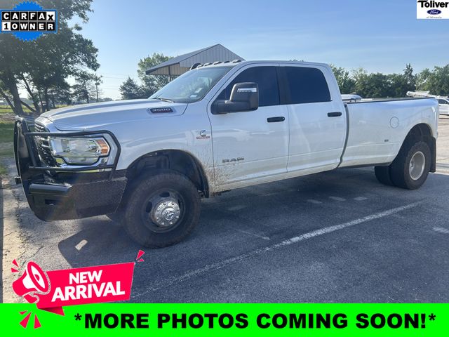 Bright White Clearcoat 2024 RAM 3500 Big Horn Crew Cab LB DRW 4WD Pickup Truck Four-Wheel Drive 6-Speed Automatic