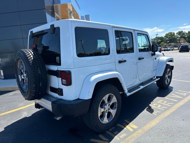 Used 2017 Bright White Clearcoat Jeep Unlimited Sahara image 5
