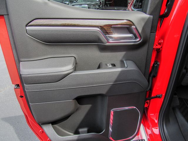 2026 GMC Sierra 1500 SLE:44225