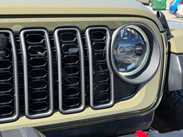 Used 2025 Jeep Wrangler SUV