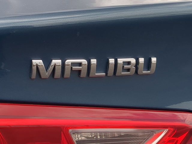 2024 Chevrolet Malibu LT photo