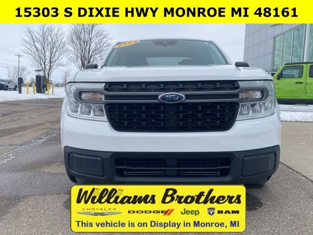 2023 Ford Maverick XLT - Oxford White exterior view 2