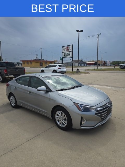 2020 Hyundai Elantra SE
