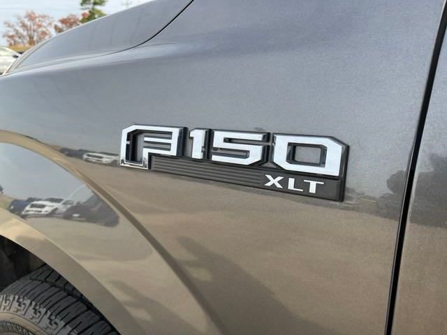 2015 Ford F-150 XLT 4