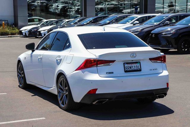 Used 2020 White Lexus 300 image 4