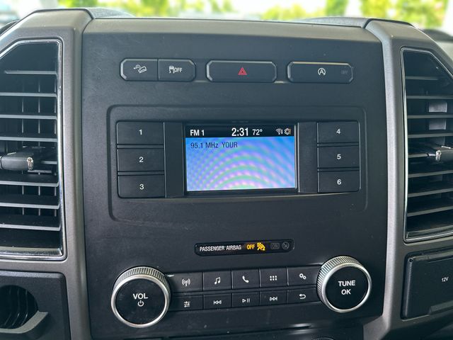 Used 2018 Gold Ford XLT image 17