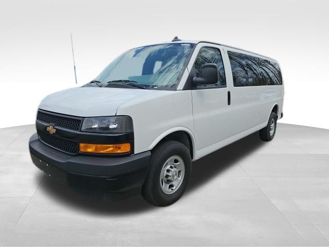 2023 Chevrolet Express 3500 LS