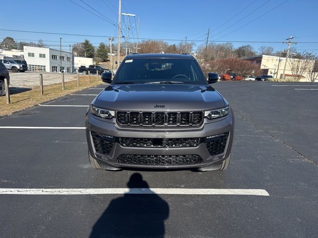 New 2026 Gray Jeep Limited image 2