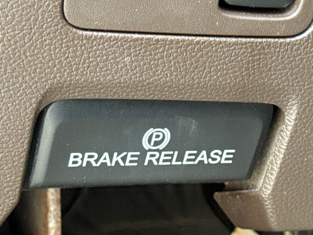 Used 2021  Ford King Ranch image 18