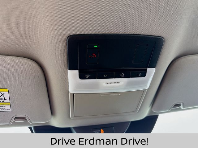 Used 2025 Nissan Pathfinder SUV
