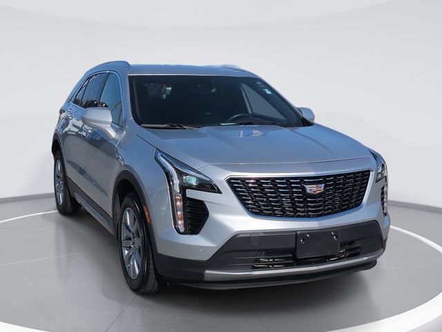Radiant Silver Metallic 2020 Cadillac XT4 SUV / Crossover Four-Wheel Drive 9-Speed Automatic