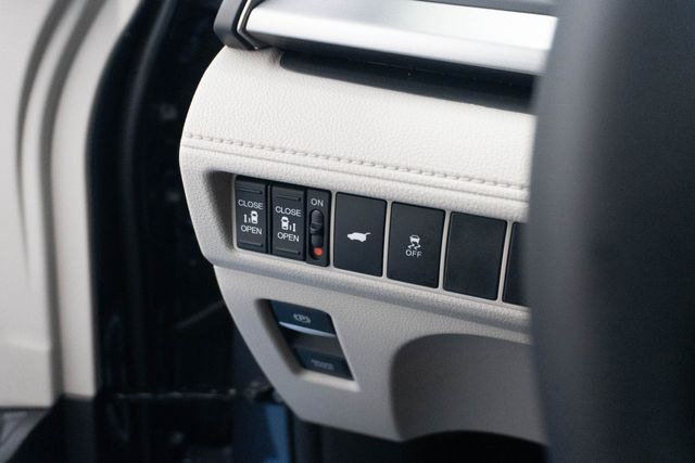 New 2026 Honda Odyssey Van
