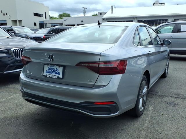 2024 Volkswagen Jetta - Image 8