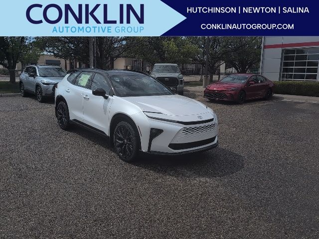 Oxygen White w/Black Roof 2026 Toyota Crown Signia Limited AWD SUV / Crossover All-Wheel Drive Continuously Variable Transmission