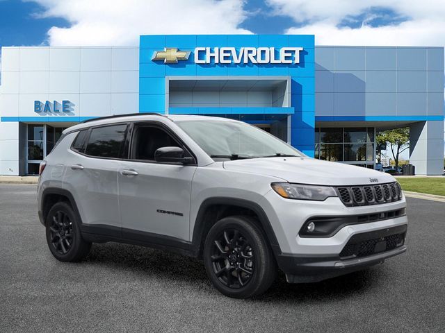 Silver Zynith Metallic Clearcoat 2026 Jeep Compass Latitude 4WD SUV / Crossover Four-Wheel Drive 8-Speed Automatic