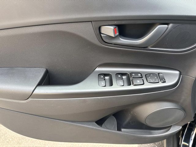 2023 Hyundai Kona - Image 20