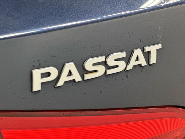 2012 Volkswagen Passat 2.5 SE Blue at Subaru and VW of Moon Township