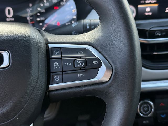 2024 Jeep Compass Limited Gray at Durrett Motor Company