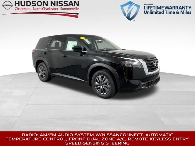 2025 Super Black Nissan Pathfinder S SUV