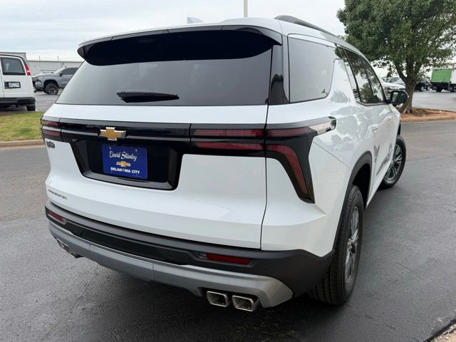 new 2026 Chevrolet Traverse car, priced at $45,020
