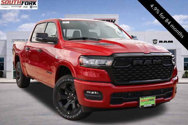Molten Red Pearlcoat 2026 RAM 1500 Big Horn Crew Cab 4WD Pickup Truck Four-Wheel Drive 8-Speed Automatic