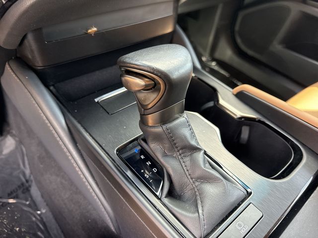 Used 2023 Lexus ES Sedan