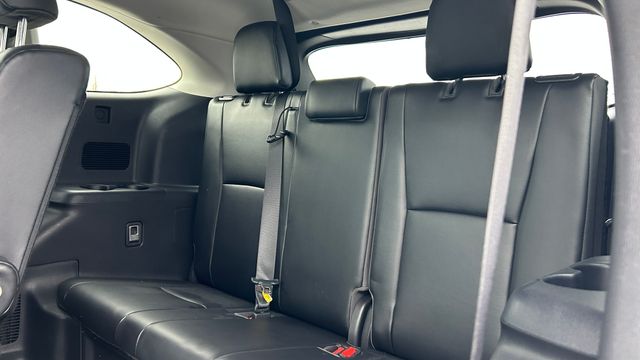 Used 2021 Toyota Highlander Hybrid SUV