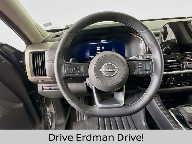 Used 2023 Nissan Pathfinder SUV