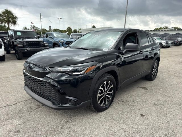 2025 Toyota Corolla Cross S - Photo 14
