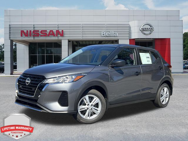Gray (Gun Metallic) 2025 Nissan Kicks Play SUV / Crossover Front-Wheel Drive Continuously Variable Transmission