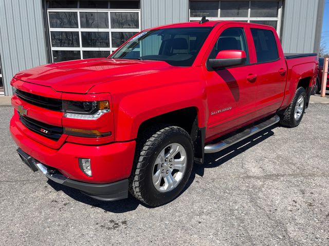 2018 Chevrolet Silverado 1500 LT - Red Hot exterior view 3