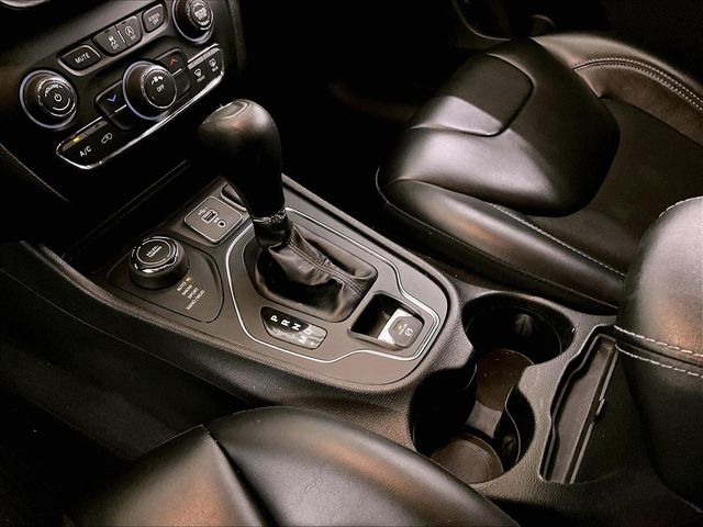 2020 Jeep Cherokee Latitude Plus Gray at Subaru and VW of Moon Township