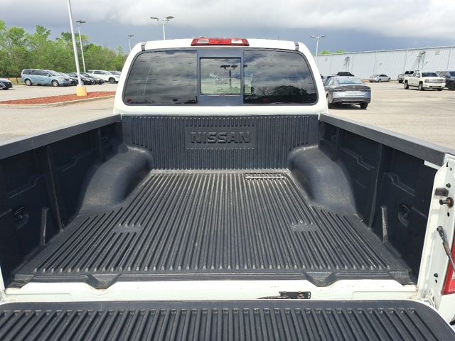 Used 2019 White Nissan SV image 13