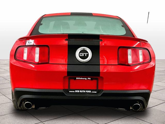 2012 Ford Mustang GT Premium - 4