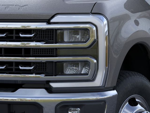 New 2026 Gray Ford XLT image 19