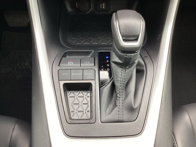 Used Car 2025 Toyota Rav4  Xle Premium For Sale Under $40,000 In San Antonio, Texas