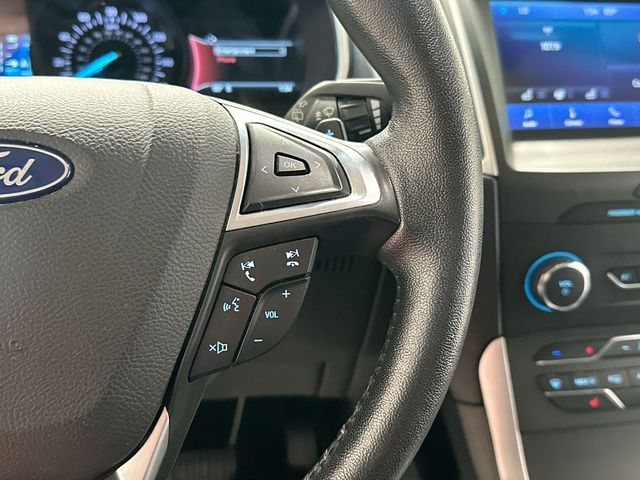 2020 Ford Edge SEL Green at Luther Ford