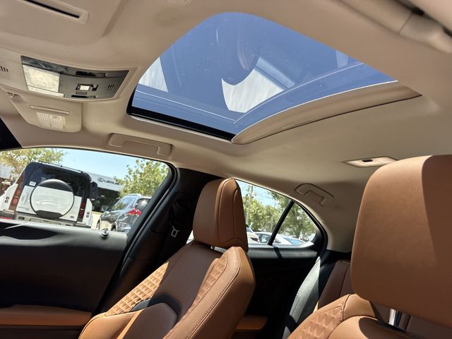 2022 Lexus UX - $24,498