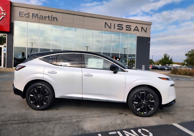 White Pearl 2026 Nissan Murano SUV / Crossover All-Wheel Drive 9-Speed Automatic