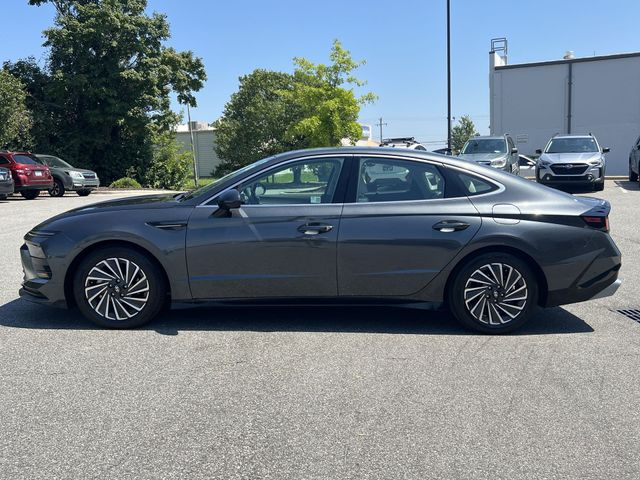 Used 2024 Gray Hyundai Limited image 10