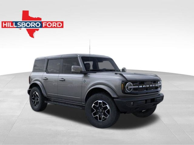 2024 Ford Bronco Outer Banks 7