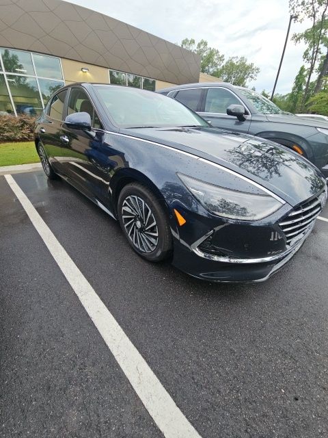 2022 Hyundai Sonata Hybrid Limited