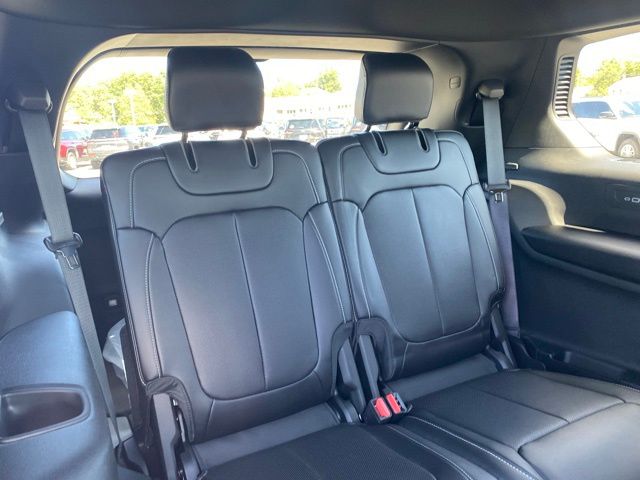 new 2025 Jeep Grand Cherokee L car, priced at $42,121