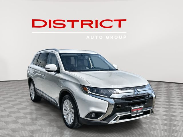 White 2019 Mitsubishi Outlander SEL S-AWC SUV / Crossover All-Wheel Drive Continuously Variable Transmission