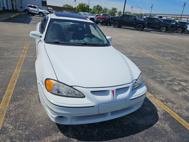 Used 2001 White Pontiac GT image 11