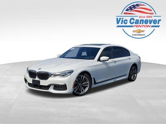 Alpine White 2019 BMW 7 Series Sedan All-Wheel Drive 8-Speed Automatic